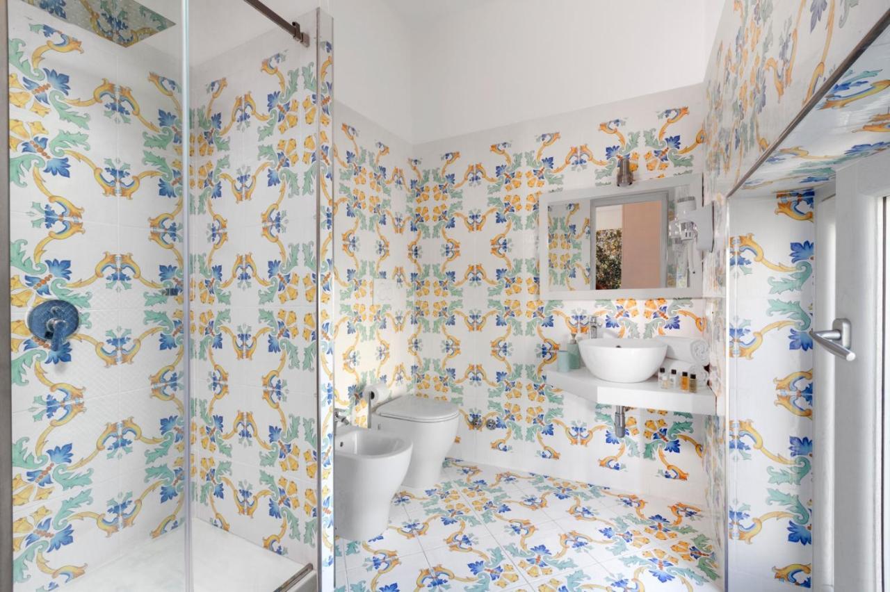 Casa Sorrento, Immerso Nel Verde A Pochi Passi Dal Centro Zewnętrze zdjęcie